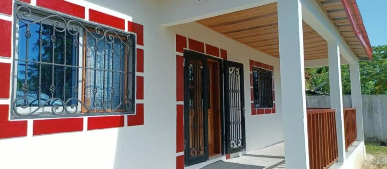 La Maison Du Voyageur كريبي المظهر الخارجي الصورة